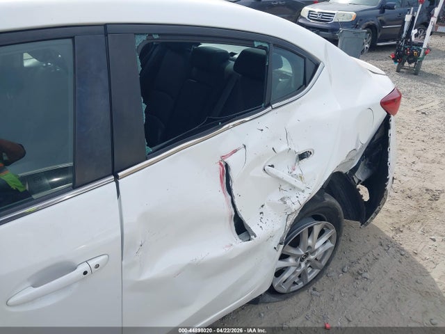 44898020 :رقم المزاد ، 3MZBM1V72FM230019 vin ، 2015 Mazda Mazda3 I Touring مزاد بيع
