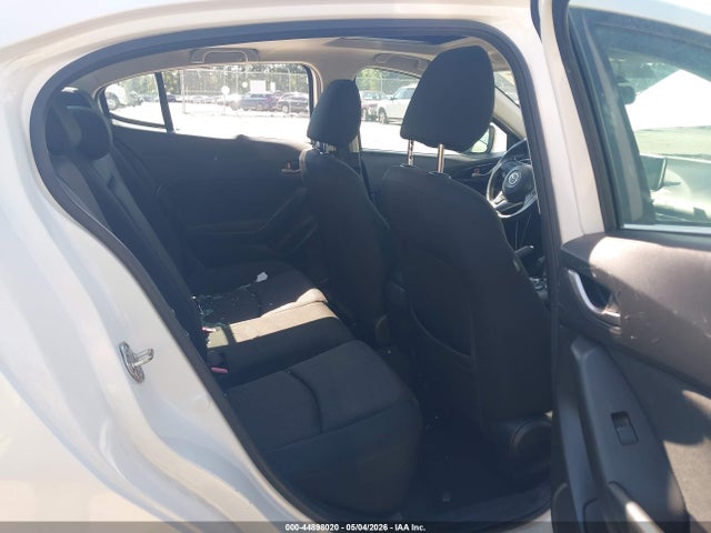44898020 :رقم المزاد ، 3MZBM1V72FM230019 vin ، 2015 Mazda Mazda3 I Touring مزاد بيع