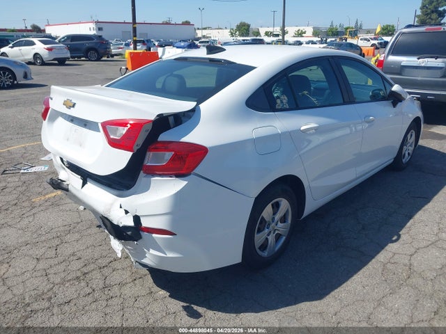 1G1BC5SM4H7198882 Chevrolet Cruze Ls Auto