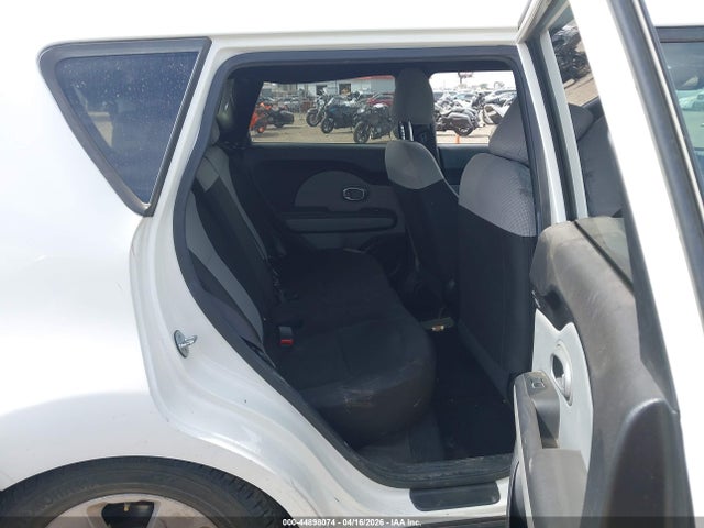2019 Kia Soul მანქანა იყიდება აუქციონზე, vin: KNDJN2A20K7025296, აუქციონის ნომერი: 44898074
