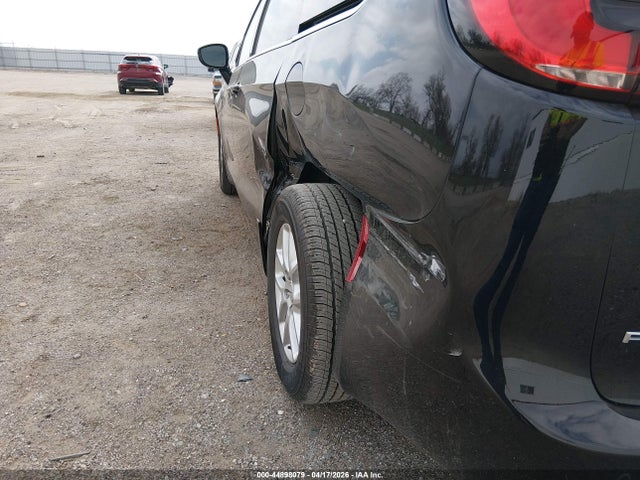 Продажа на аукционе авто 2026 Chrysler Pacifica Select, vin: 2C4RC1BG3TR169230, номер лота: 44898079