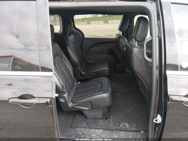Продажа на аукционе авто 2026 Chrysler Pacifica Select, vin: 2C4RC1BG3TR169230, номер лота: 44898079