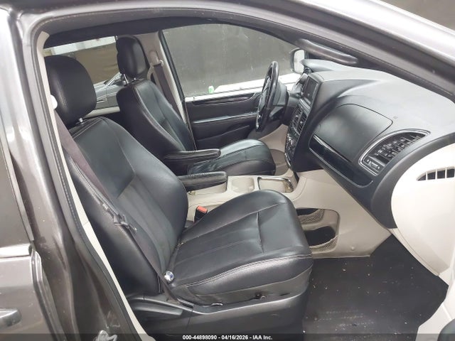 Продажа на аукционе авто 2017 Dodge Grand Caravan Sxt, vin: 2C4RDGCG1HR670851, номер лота: 44898090