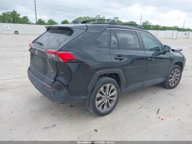 Toyota Rav4 Xle Premium 2022 2T3C1RFVXNC204696 Image 4