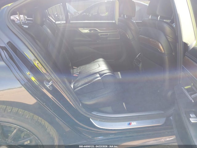 Продажа на аукционе авто 2018 Bmw 750i, vin: WBA7F0C51JGM22630, номер лота: 44898123