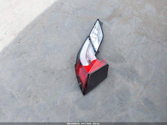 Продажа на аукционе авто 2016 Honda Civic Lx-p, vin: 2HGFC4B09GH303033, номер лота: 44898125