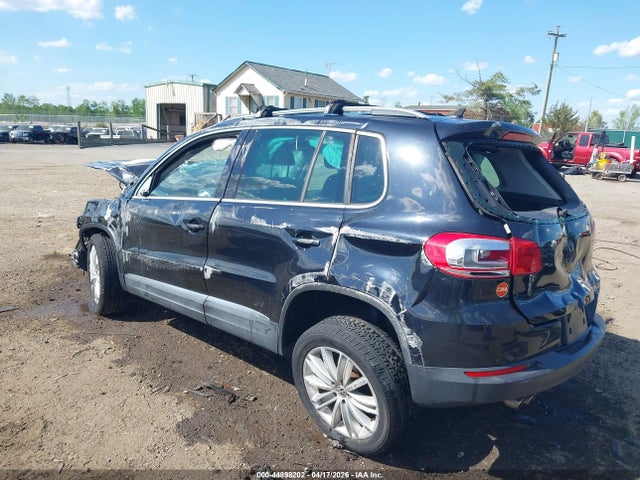 Продаж на аукціоні авто 2012 Volkswagen Tiguan Se, vin: WVGAV7AX9CW589220, номер лоту: 44898202