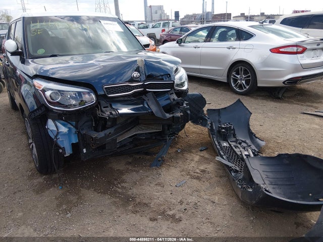 Продаж на аукціоні авто 2018 Kia Soul +, vin: KNDJP3A52J7581084, номер лоту: 44898211