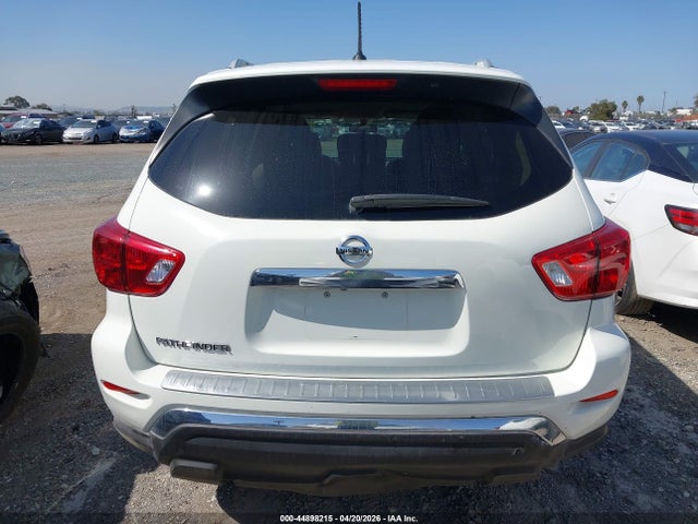 44898215 :رقم المزاد ، 5N1DR2MN9HC603494 vin ، 2017 Nissan Pathfinder S مزاد بيع
