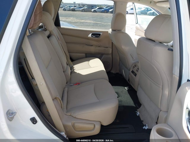 44898215 :رقم المزاد ، 5N1DR2MN9HC603494 vin ، 2017 Nissan Pathfinder S مزاد بيع