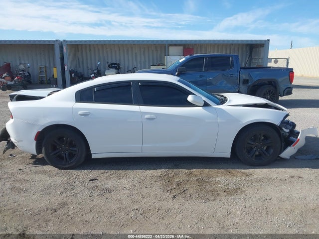 Продаж на аукціоні авто 2016 Dodge Charger Se, vin: 2C3CDXBG5GH273031, номер лоту: 44898222