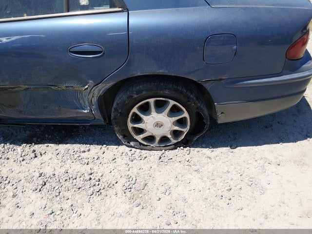 1997 Buick Regal Gs მანქანა იყიდება აუქციონზე, vin: 2G4WF5214V1448650, აუქციონის ნომერი: 44898228