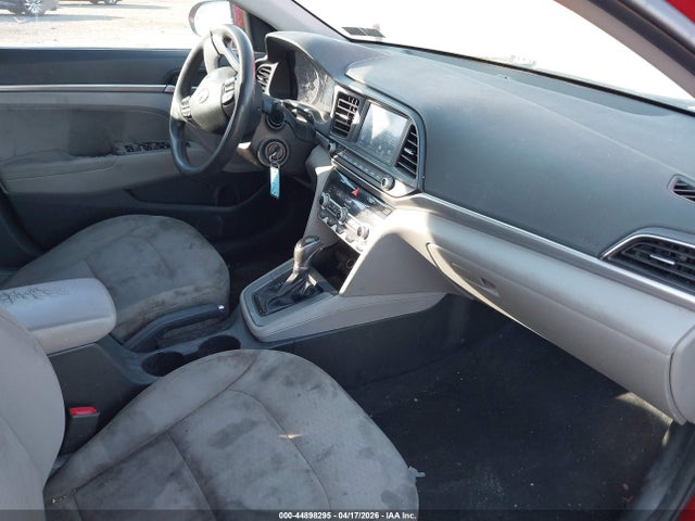 5NPD84LF7LH581506 Hyundai ELANTRA SEL