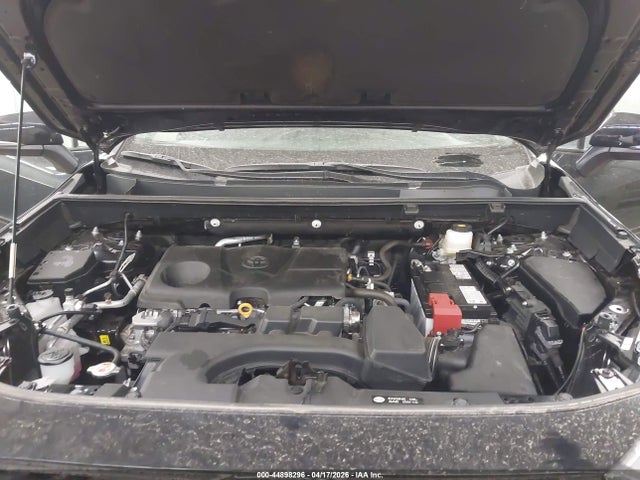2025 Toyota Rav4 Xle Premium მანქანა იყიდება აუქციონზე, vin: 2T3A1RFV5SW560376, აუქციონის ნომერი: 44898296