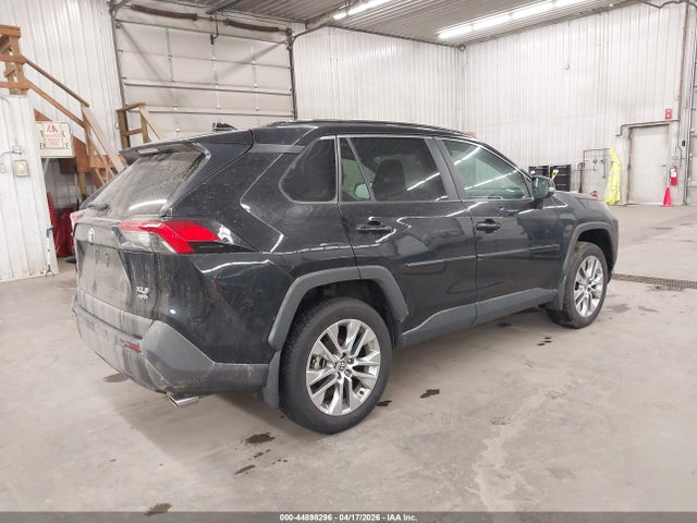 2025 Toyota Rav4 Xle Premium მანქანა იყიდება აუქციონზე, vin: 2T3A1RFV5SW560376, აუქციონის ნომერი: 44898296
