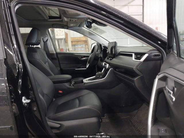2025 Toyota Rav4 Xle Premium მანქანა იყიდება აუქციონზე, vin: 2T3A1RFV5SW560376, აუქციონის ნომერი: 44898296