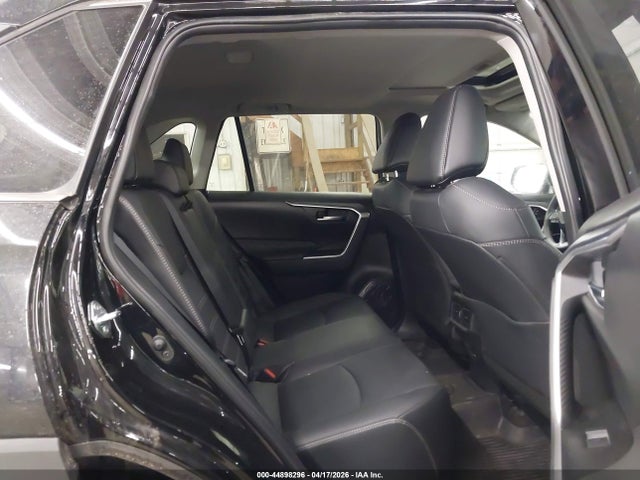 2025 Toyota Rav4 Xle Premium მანქანა იყიდება აუქციონზე, vin: 2T3A1RFV5SW560376, აუქციონის ნომერი: 44898296