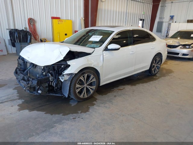 Volkswagen Passat 2.0t Sel 2020 1VWCA7A33LC027446 Image 2