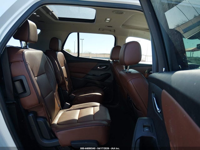 2021 Chevrolet Traverse Awd High Country მანქანა იყიდება აუქციონზე, vin: 1GNEVNKW7MJ233371, აუქციონის ნომერი: 44898340