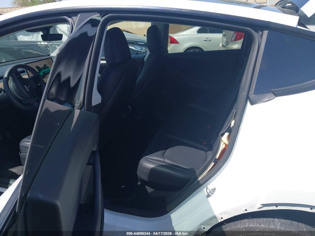 Продаж на аукціоні авто 2024 Tesla Model Y Long Range Single Motor Rear-wheel Drive/rwd, vin: 7SAYGDED8RF109082, номер лоту: 44898344