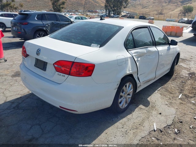 44898347 :رقم المزاد ، 3VWDZ7AJ5BM388864 vin ، 2011 Volkswagen Jetta 2.5l Se مزاد بيع