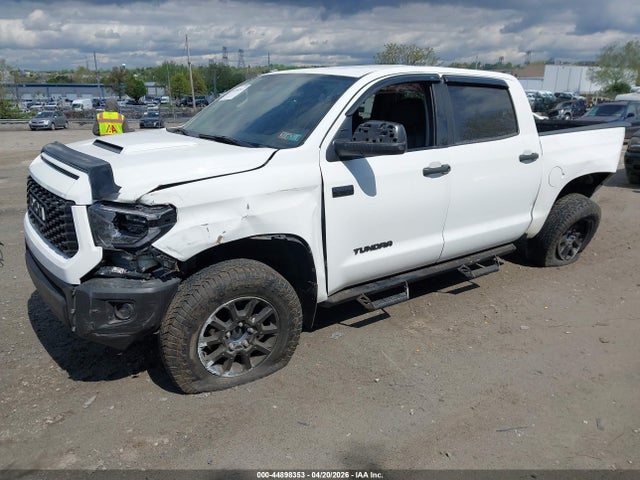 5TFDY5F1XKX814772 Toyota Tundra Trd Pro 5.7l V8