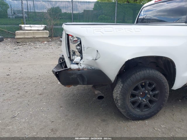 5TFDY5F1XKX814772 Toyota Tundra Trd Pro 5.7l V8