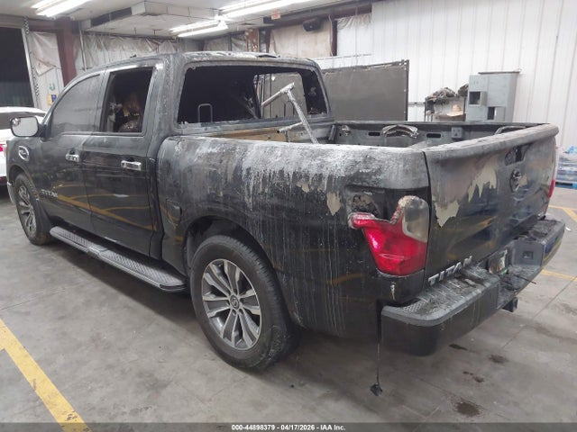 1N6AA1E65HN512661 Nissan Titan Sl