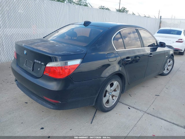 Продажа на аукционе авто 2007 Bmw 525xi, vin: WBANF33517CW70398, номер лота: 44898407