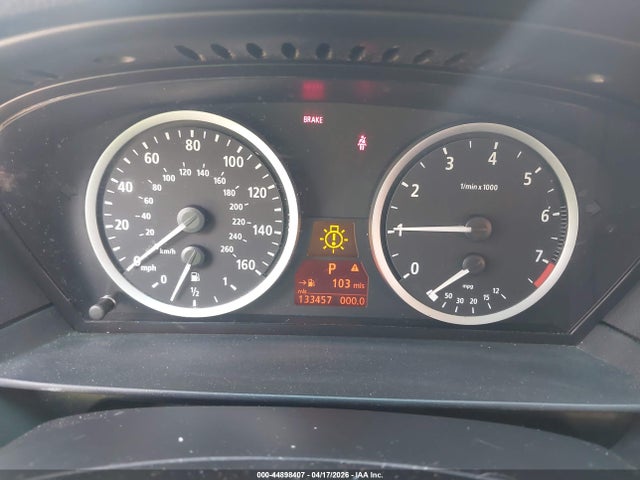 Продажа на аукционе авто 2007 Bmw 525xi, vin: WBANF33517CW70398, номер лота: 44898407