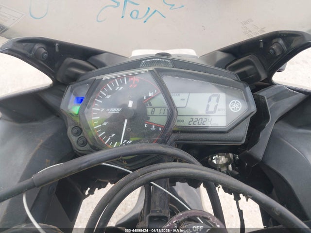 MH3RH06Y6FK007675 Yamaha YZFR3