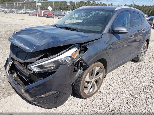 KM8J33A27GU178466 Hyundai Tucson Limited