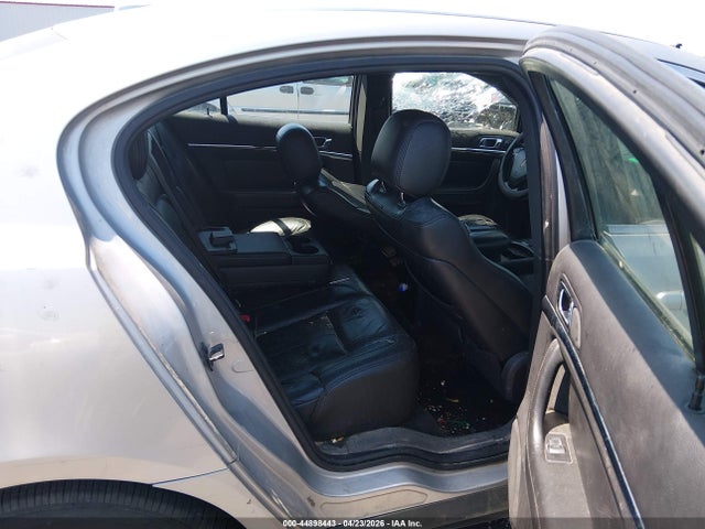 44898443 :رقم المزاد ، 1LNHL9DK7DG605958 vin ، 2013 Lincoln Mks مزاد بيع