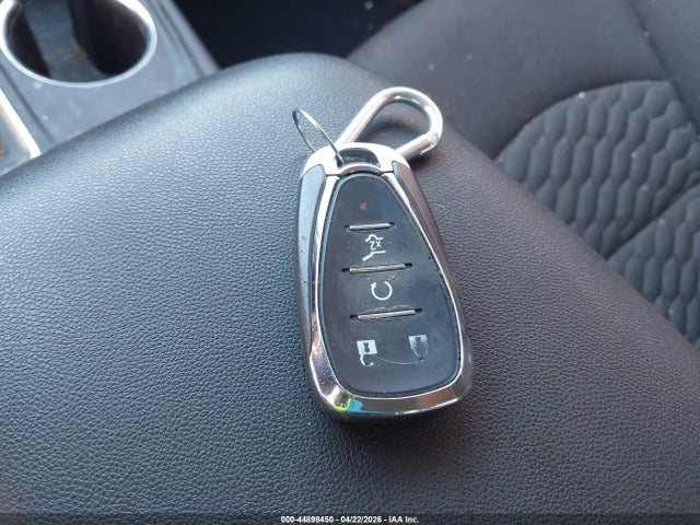 44898450 :رقم المزاد ، 3GNAXJEV3KS607913 vin ، 2019 Chevrolet Equinox Lt مزاد بيع