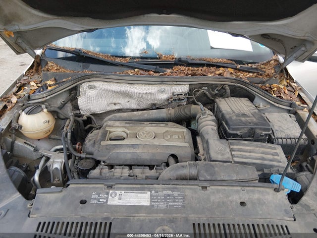 Aukcja sprzedaży 2010 Volkswagen Tiguan S, vin: WVGAV7AX7AW517686, numer aukcji: 44898453