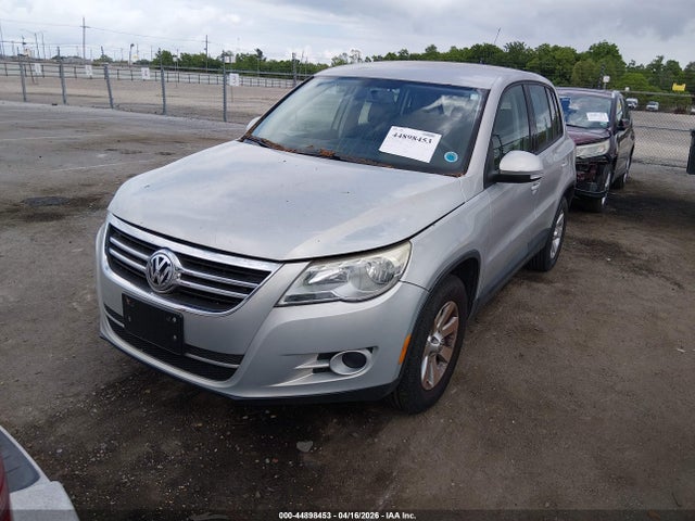 Aukcja sprzedaży 2010 Volkswagen Tiguan S, vin: WVGAV7AX7AW517686, numer aukcji: 44898453