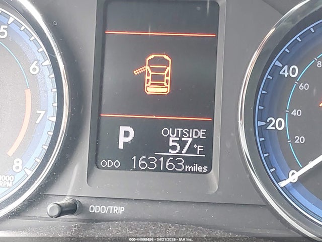 Toyota COROLLA LE 2018 5YFBURHE7JP806510 Image 15
