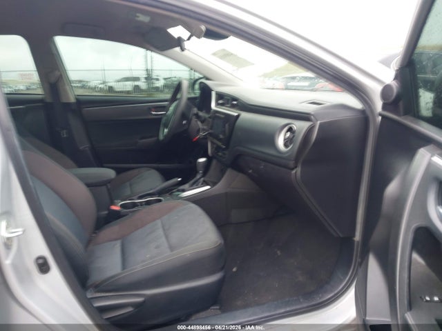Toyota COROLLA LE 2018 5YFBURHE7JP806510 Image 5