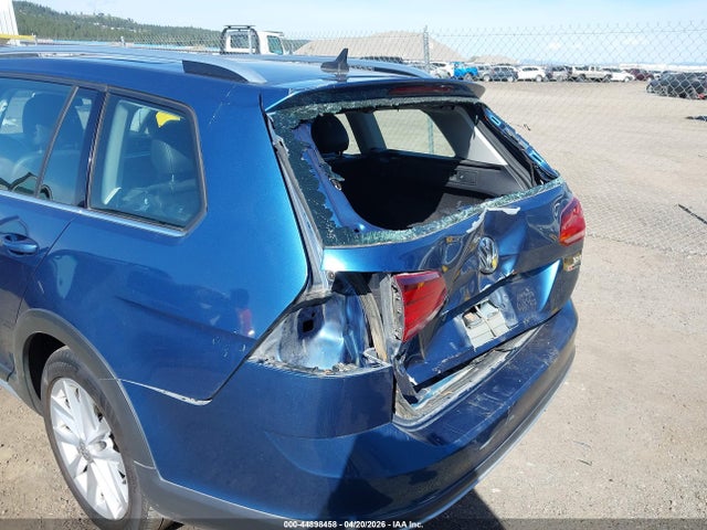 3VWM17AUXJM759033 Volkswagen Golf Alltrack Tsi S/tsi Se