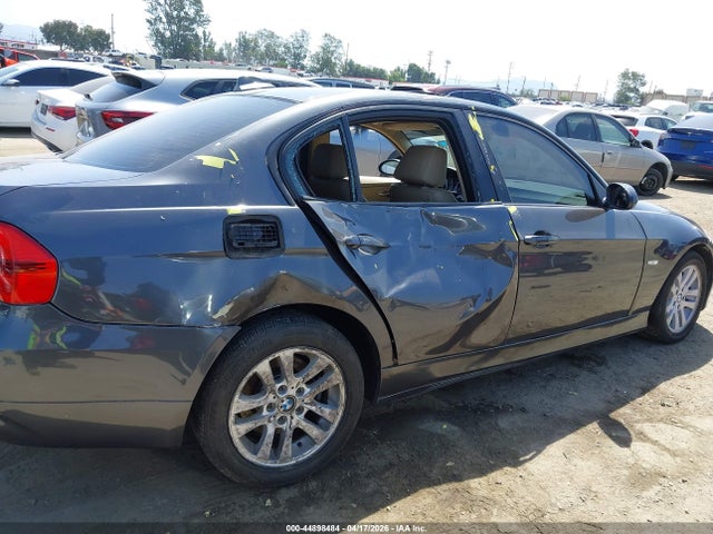 Продаж на аукціоні авто 2007 Bmw 328i, vin: WBAVA37537NE25800, номер лоту: 44898484