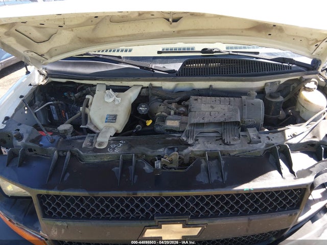44898503 :رقم المزاد ، 1GCZGUCG9F1146483 vin ، 2015 Chevrolet Express 3500 Work Van مزاد بيع