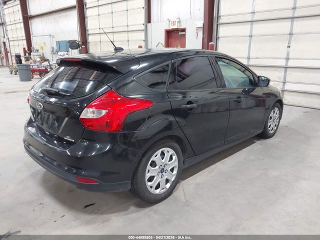 Ford FOCUS SE 2014 1FADP3K24EL187204 Image 4