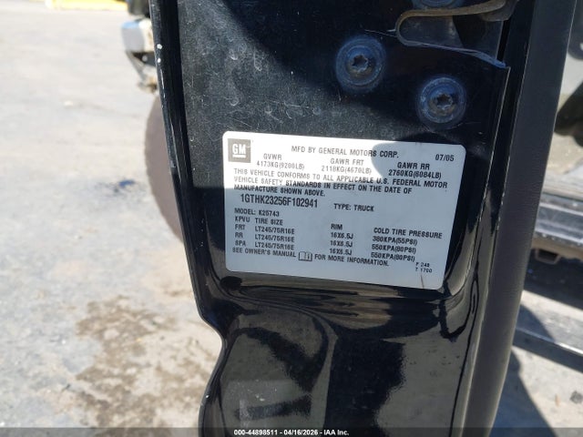 44898511 :رقم المزاد ، 1GTHK23256F102941 vin ، 2006 Gmc Sierra 2500hd Sle2 مزاد بيع