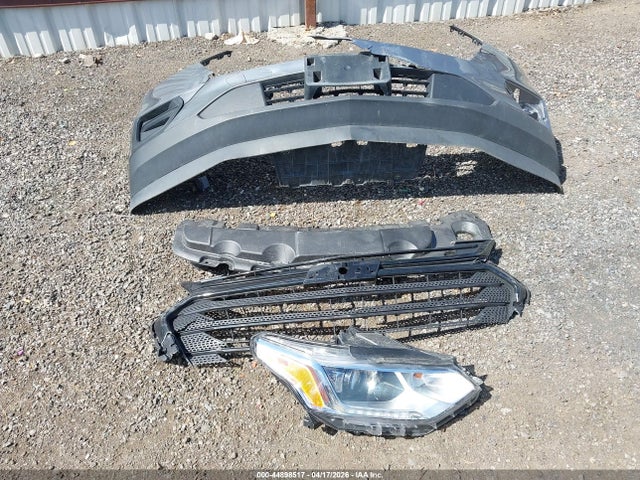1GNEVFKW3LJ105410 Chevrolet Traverse Awd Ls