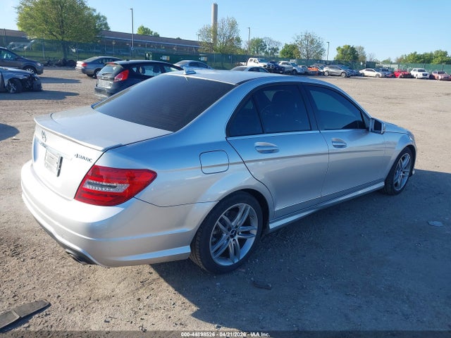 Продаж на аукціоні авто 2014 Mercedes-benz C 300 Sport 4matic, vin: WDDGF8AB6EG231176, номер лоту: 44898526