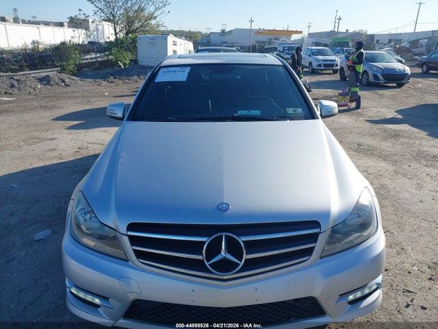 Продаж на аукціоні авто 2014 Mercedes-benz C 300 Sport 4matic, vin: WDDGF8AB6EG231176, номер лоту: 44898526