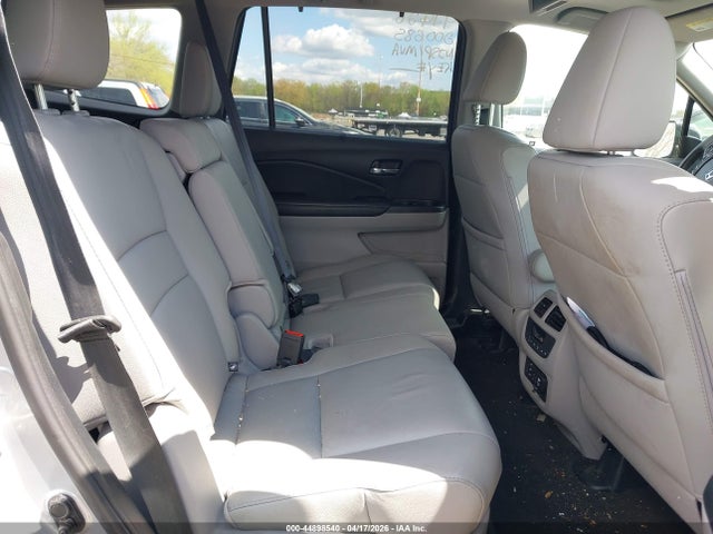 Продаж на аукціоні авто 2016 Honda Pilot Touring, vin: 5FNYF6H95GB117138, номер лоту: 44898540