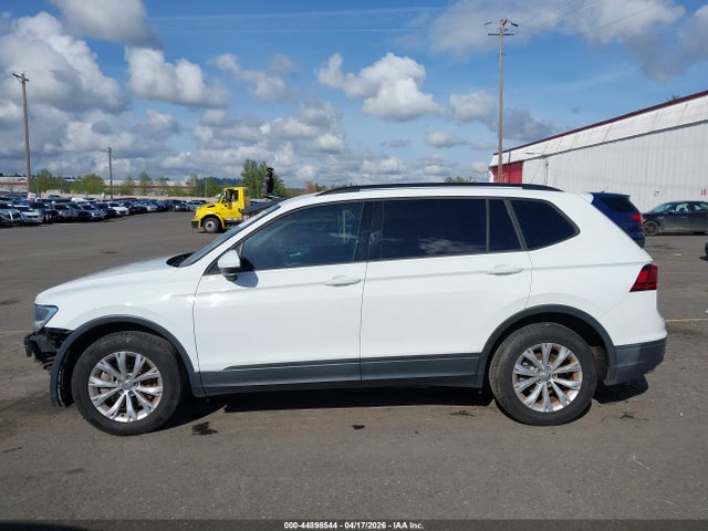 Продажа на аукционе авто 2019 Volkswagen Tiguan 2.0t S, vin: 3VV1B7AX7KM049880, номер лота: 44898544