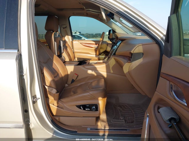 2015 Cadillac Escalade Esv Platinum მანქანა იყიდება აუქციონზე, vin: 1GYS4UKJ6FR588950, აუქციონის ნომერი: 44898548