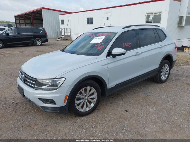 Продажа на аукционе авто 2018 Volkswagen Tiguan 2.0t S, vin: 3VV0B7AX0JM120136, номер лота: 44898553